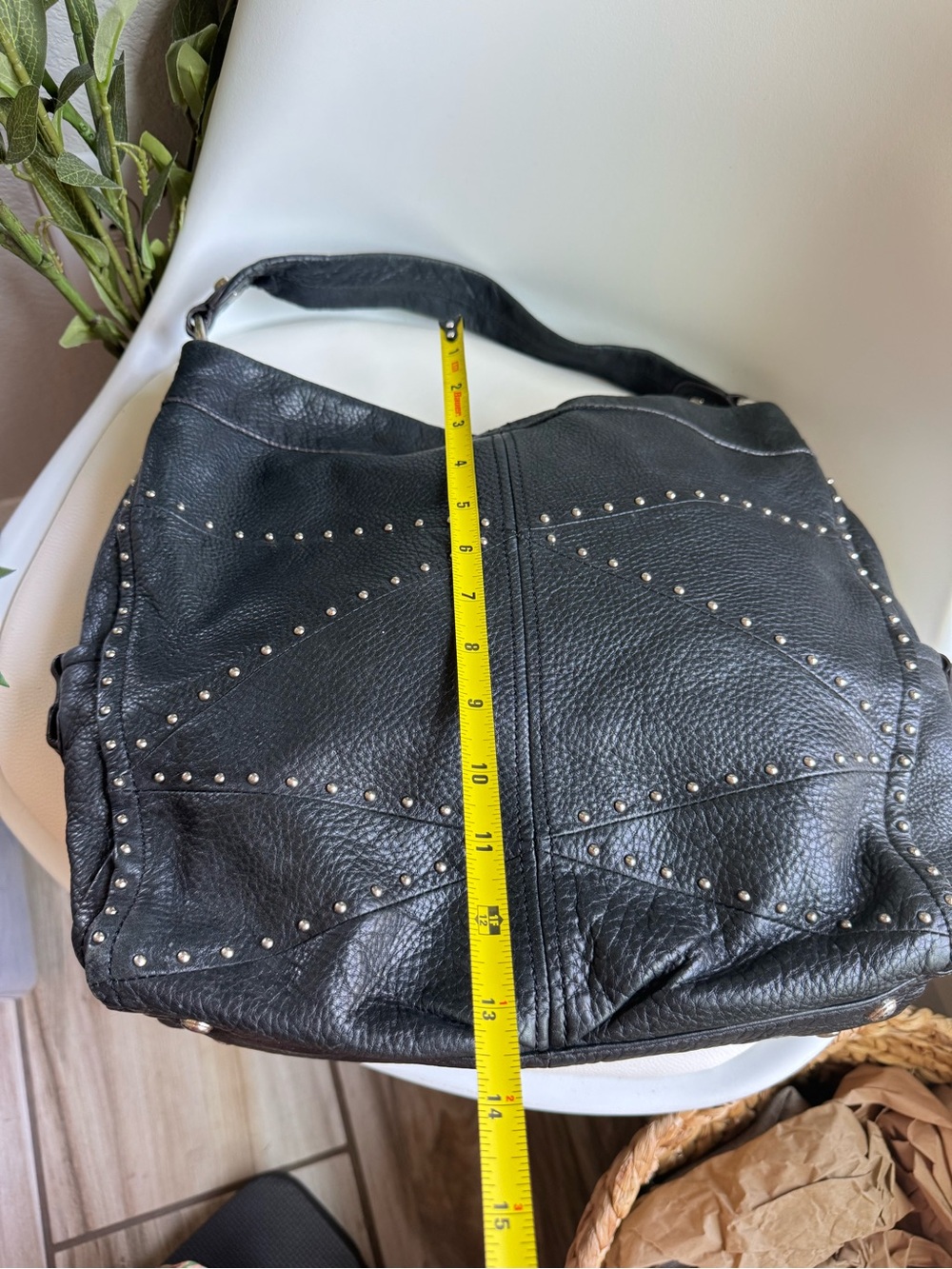 B. Makowsky Black Studded Pebbled Leather Hobo Bag Large Y2K Slouchy Shoulder - Picture 7 of 11